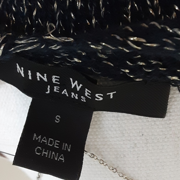 SOLD!!  Nine West Sweater Sz. Small - Picture 4 of 7